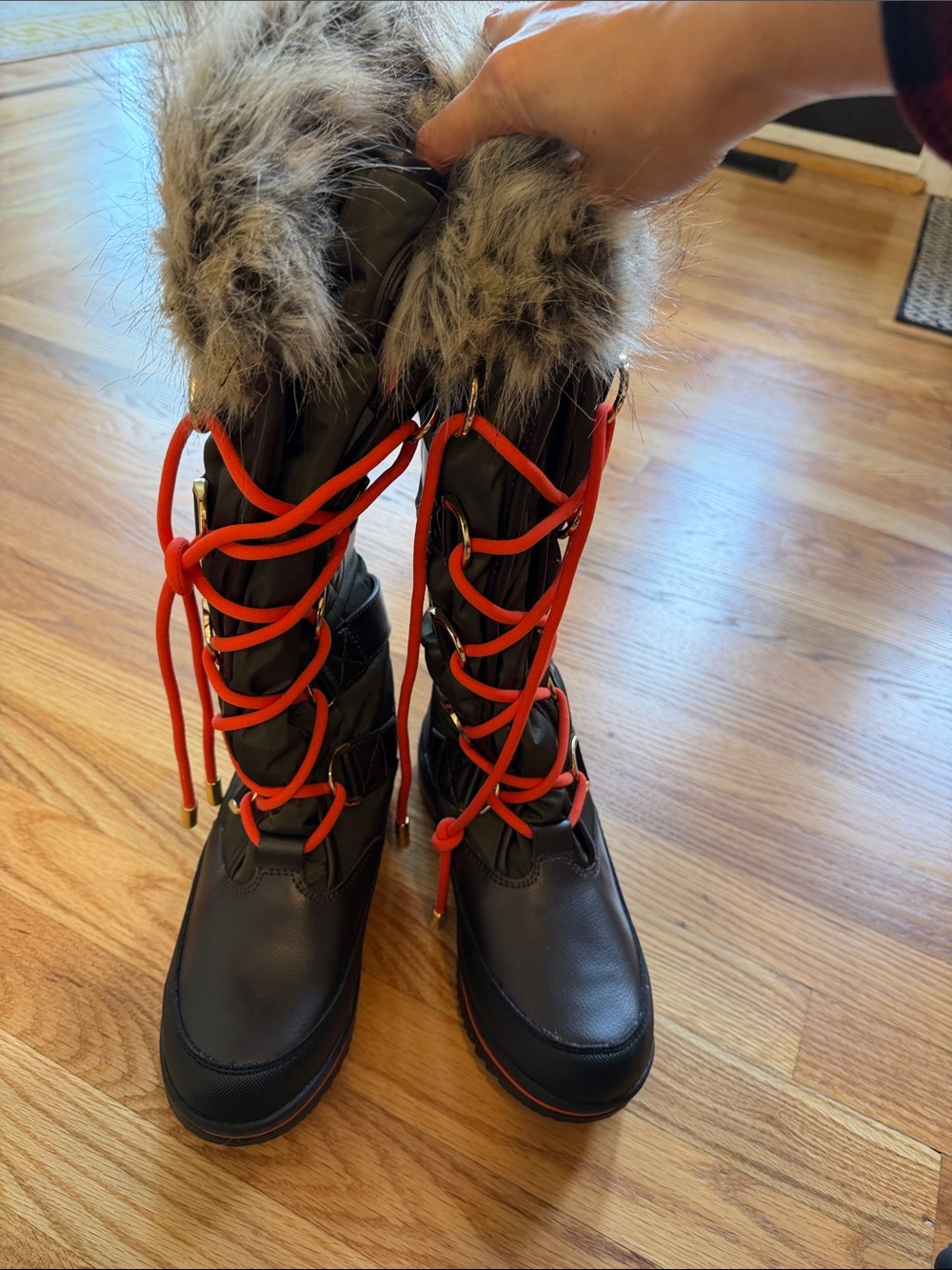 Guess Black Winter Boots with Orange Laces and Faux Fur Cuff